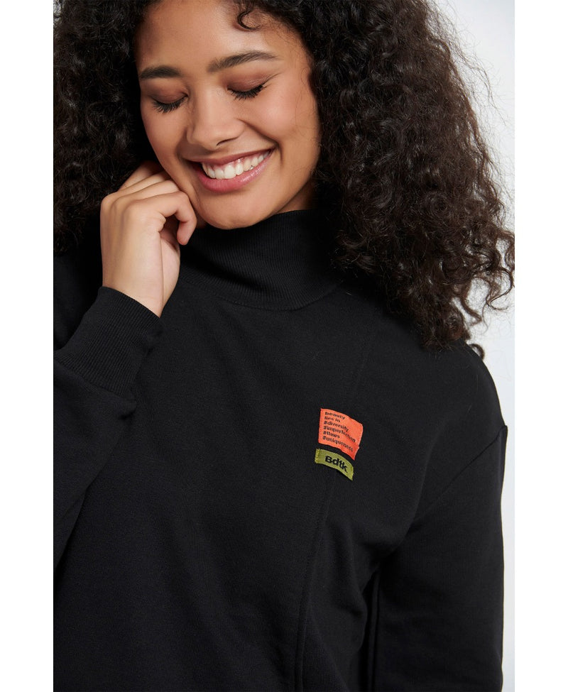 Women’s ‘FLAWSOME’ turtleneck top