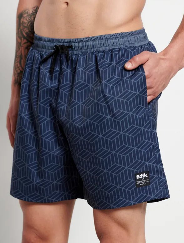 Men’s bermuda swim shorts