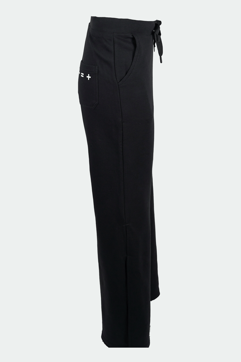 Women’s ‘Less is more’ loose-fit sweatpants