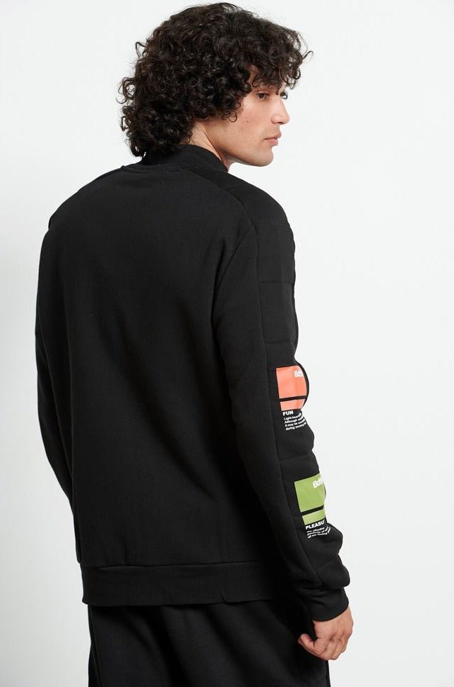 Men’s ‘OUT OF THE BOX’ zip sweater