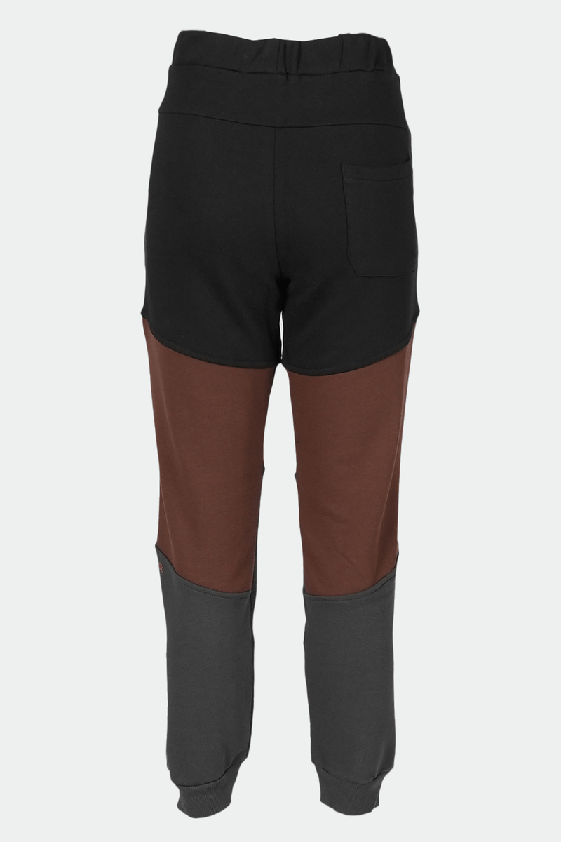 Women’s ‘BEYOND SPORTS’ cargo jogger sweatpants